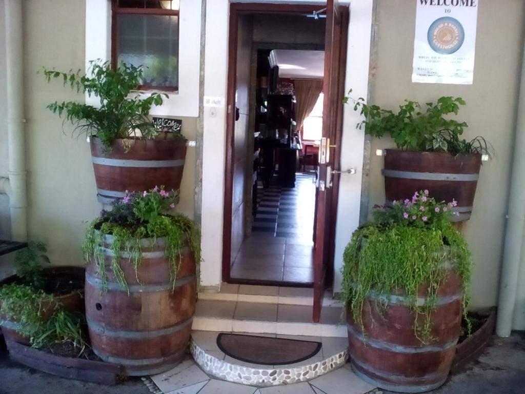 Bread And Barrel Guesthouse Bellville Fokváros Kültér fotó
